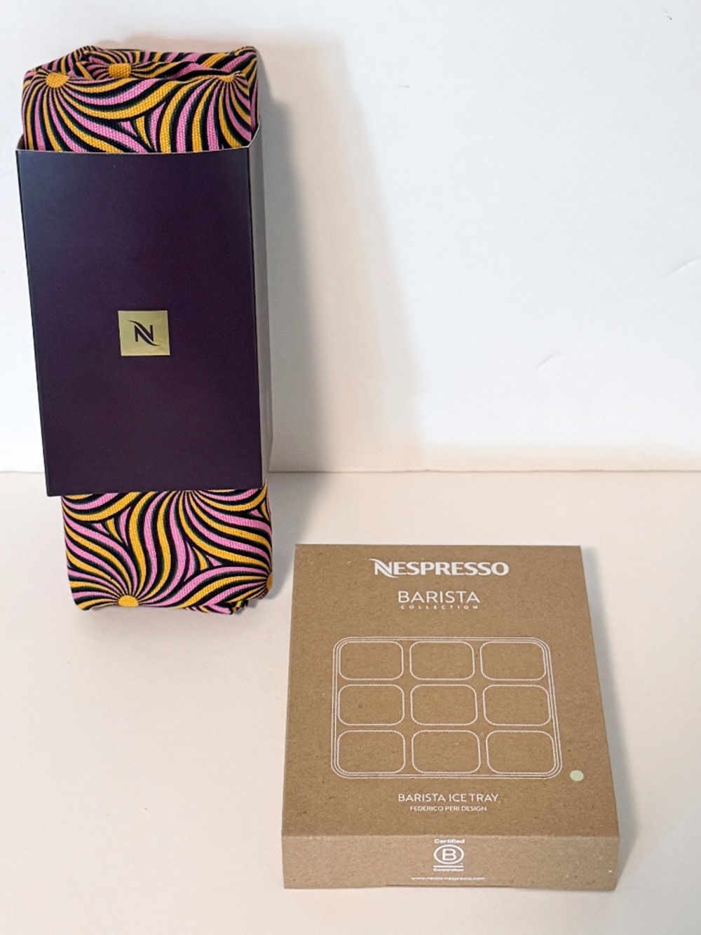 Set of Nespresso Barista Ice Cube Tray (Pistachio) & Festive Reversible Tote